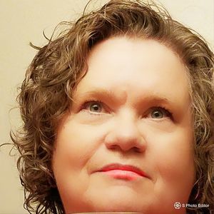 Meet your Posher, Sharon